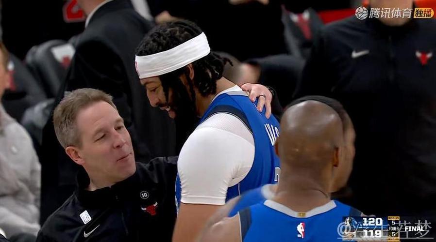 克莱20分浓眉18+7 独行侠7人得分上双终结公牛连胜纪录